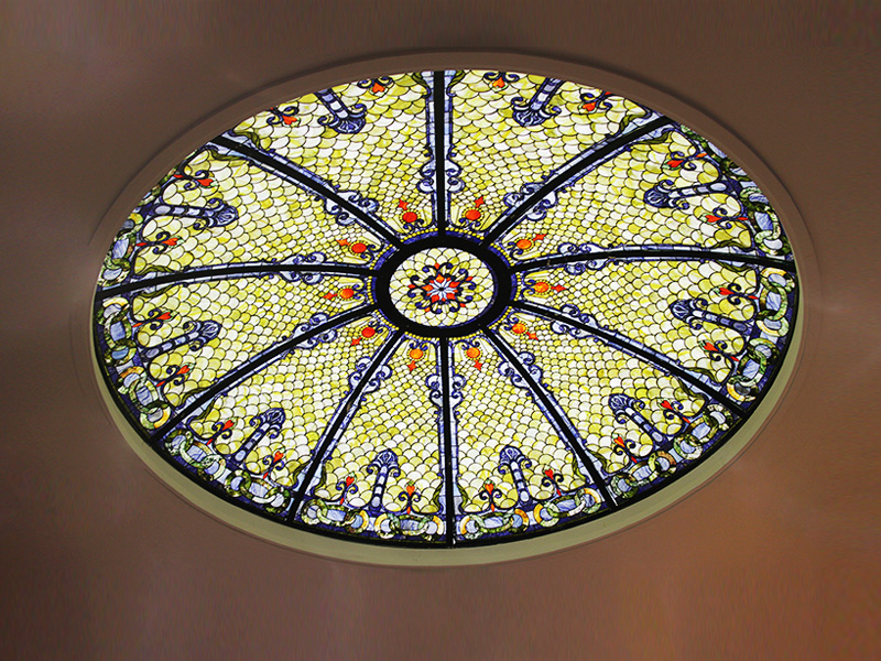 Mixed Color Round Church Cathedral Glass Design