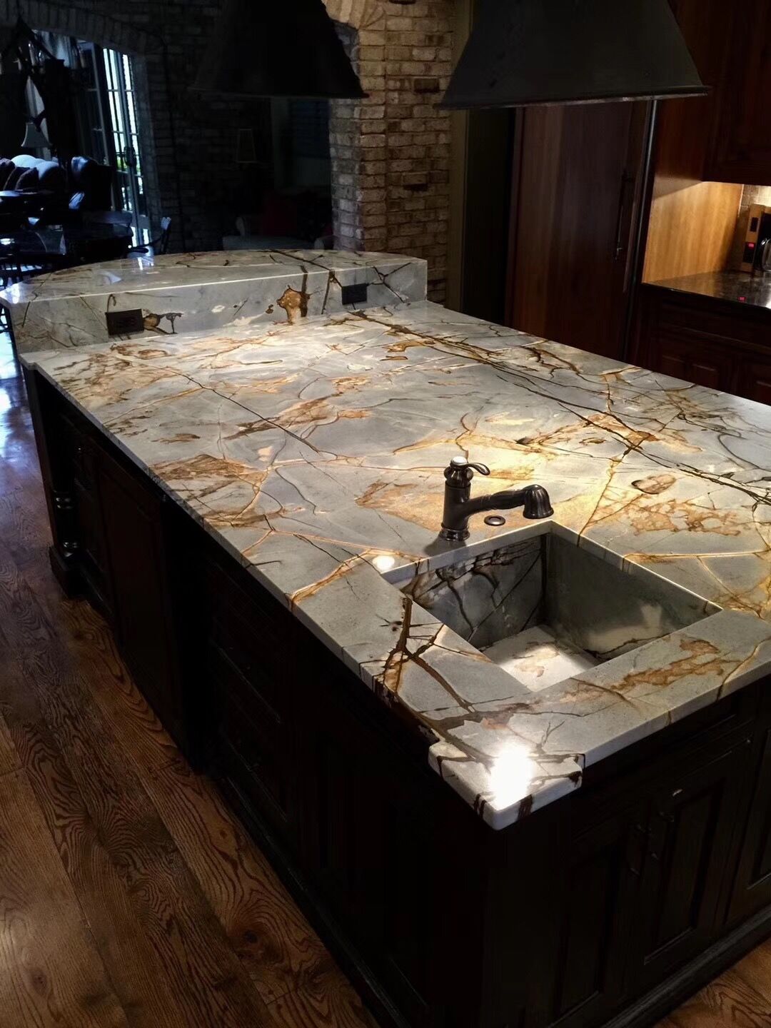 Roma Imperia Luxury Stone